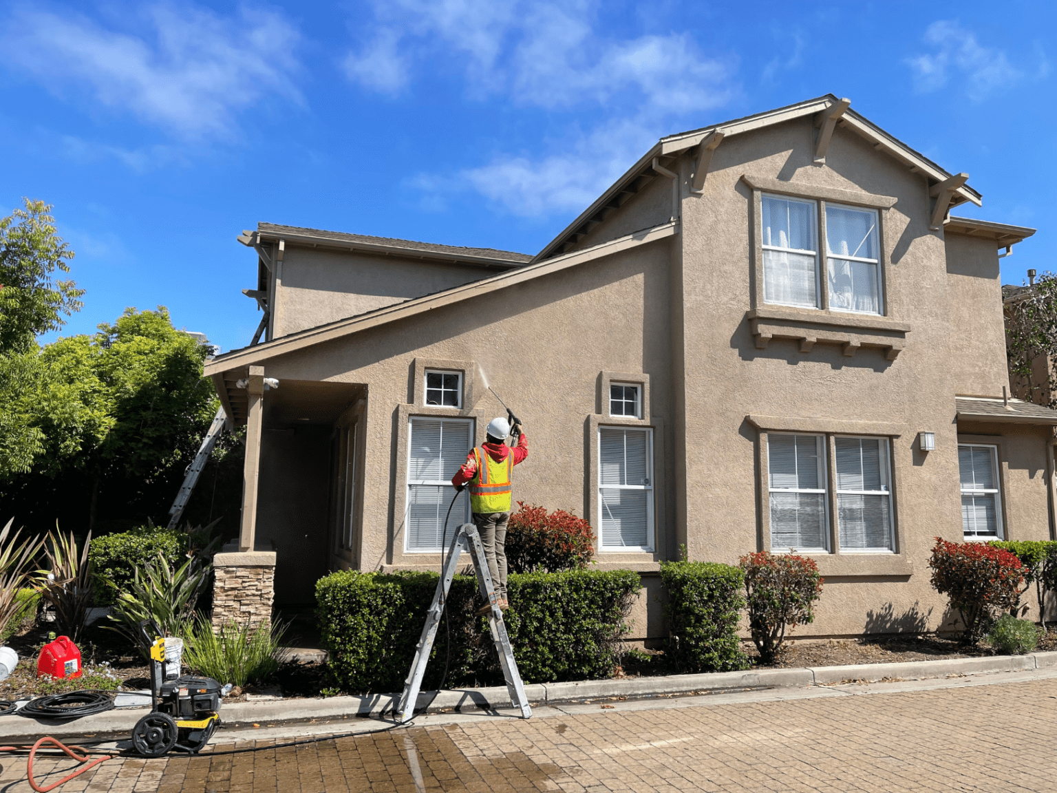 Durant Square Exterior Repairs & Painting - Durant Screen Repair Services
